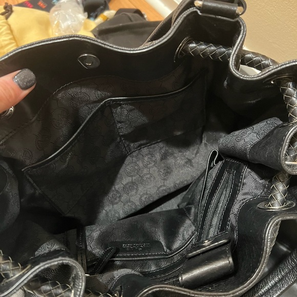 Michael Kors bucket bag great shape amazing - Picture 3 of 8